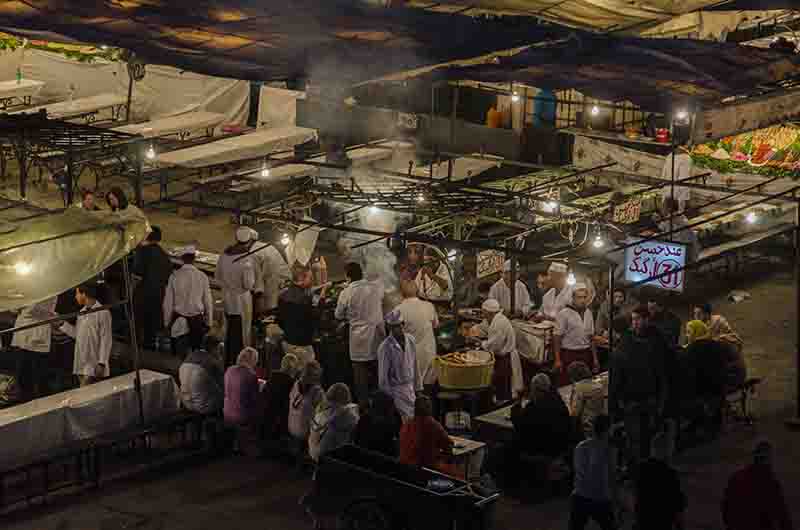 35 - Marruecos - Marrakech - plaza Jamaa el Fna - imagen nocturna